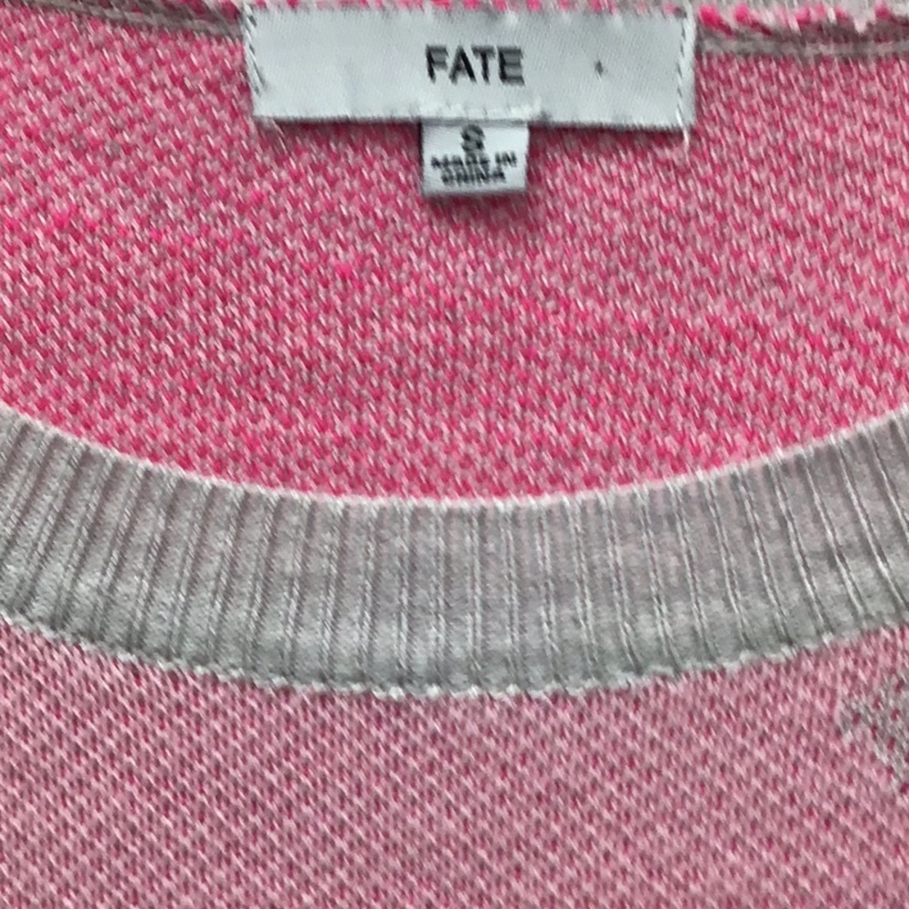 FATE- SIZE SMALL-PINK AND GREY CAMOUFLAGE SWEATER-SOFT - Picture 4 of 10